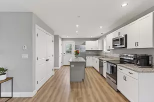 87 Chesley Ave, Portland, ME 04103 - Photo 14
