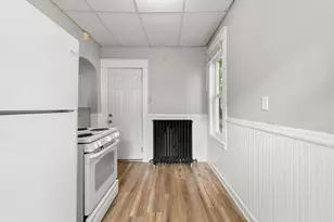 78 Howard St, Lewiston, ME 04240 - Photo 32