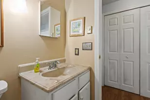 2 Ashbourne Ct, South Portland, ME 04106 - Photo 12