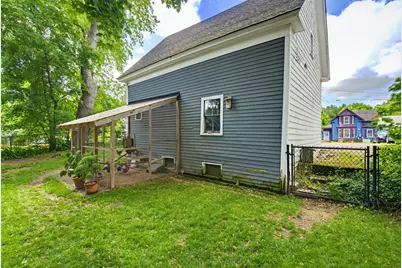 21 Varney Street, Lebanon, ME 04027 - Photo 4