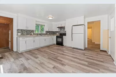 942 Winslows Mills Road, Waldoboro, ME 04572 - Photo 12