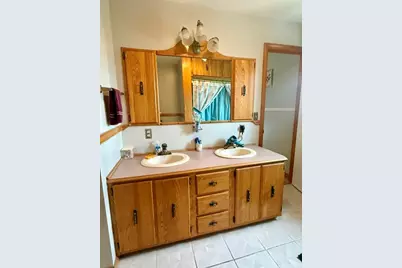 512 Albert Street, Madawaska, ME 04756 - Photo 18
