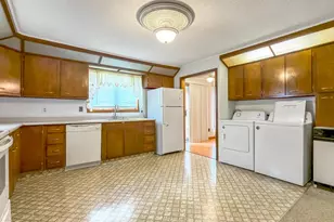 116 Center St, Van Buren, ME 04785 - Photo 10