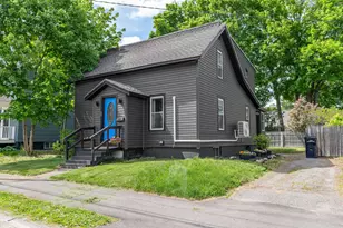 53 Linden St, Bangor, ME 04401 - Photo 1