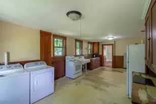 24 Pine St, Ellsworth, ME 04605 - Photo 18