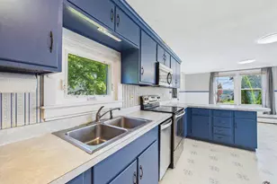 1 Janabye Ln, Hallowell, ME 04347 - Photo 16