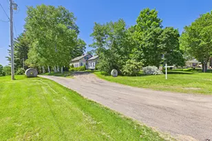 1 Janabye Ln, Hallowell, ME 04347 - Photo 4
