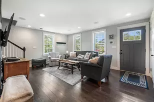 23 Adams Dr, Kittery, ME 03904 - Photo 8
