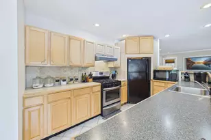 38 Mary Carroll St, Auburn, ME 04210 - Photo 14