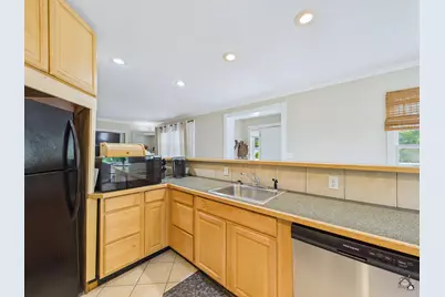 38 Mary Carroll Street, Auburn, ME 04210 - Photo 16