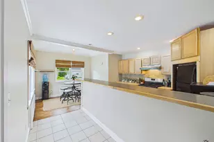 38 Mary Carroll St, Auburn, ME 04210 - Photo 10