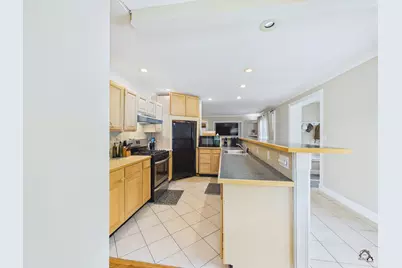 38 Mary Carroll Street, Auburn, ME 04210 - Photo 14