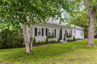 13 Elm Street, Guilford, ME 04443 - Photo 6