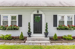 13 Elm St, Guilford, ME 04443 - Photo 8