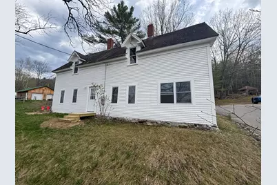 8 Walker Avenue, Norway, ME 04268 - Photo 2