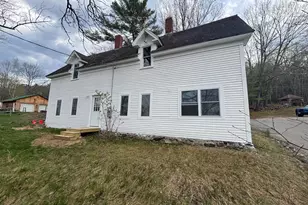 8 Walker Ave, Norway, ME 04268 - Photo 2