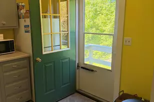11 Mayo St, Dover Foxcroft, ME 04426 - Photo 10