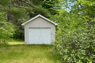 807 Higgins Rd, Pittsfield, ME 04967 - Photo 52
