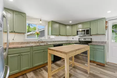 51 Dow Avenue, Lewiston, ME 04240 - Photo 6