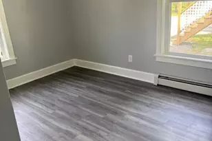 168 Elm St, Pittsfield, ME 04967 - Photo 10
