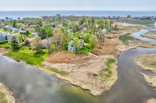 20 Surf Ln, Kennebunk, ME 04043 - Photo 2