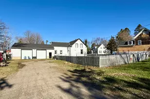 22 Shackford St, Eastport, ME 04631 - Photo 4