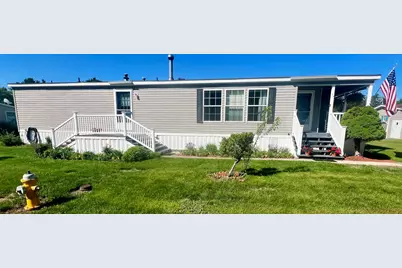 20 Town and Country Drive, Lisbon, ME 04250 - Photo 2