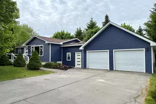 5 Greenfield Ave, Bangor, ME 04401 - Photo 4