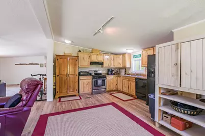 56 Ulmer Street, Rockland, ME 04841 - Photo 10