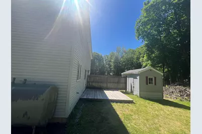 19 Melvin Street, Auburn, ME 04210 - Photo 4