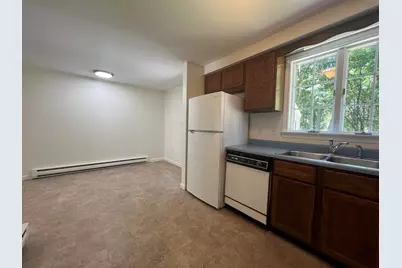 19 Melvin Street, Auburn, ME 04210 - Photo 34