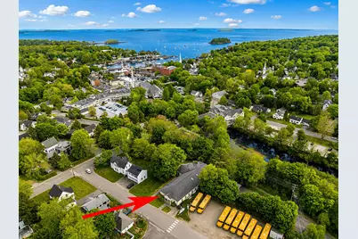 10 Knowlton Street, Camden, ME 04843 - Photo 8