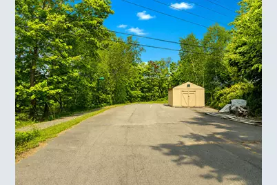 10 Knowlton Street, Camden, ME 04843 - Photo 32