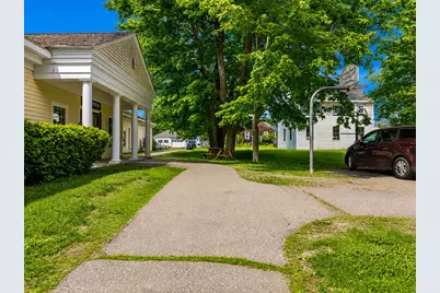 10 Knowlton Street, Camden, ME 04843 - Photo 2