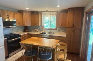 37 Penobscot Ave, Howland, ME 04448 - Photo 16