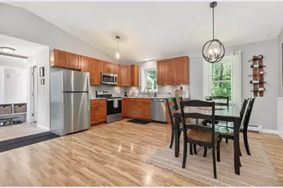 211 Broadturn Road, Scarborough, ME 04074 - Photo 6