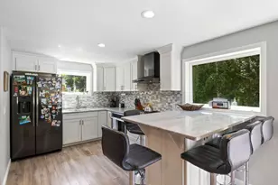 27 Emerson St, Sanford, ME 04073 - Photo 10