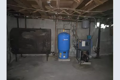 11 Woodland Avenue, Mexico, ME 04257 - Photo 6