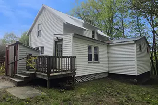 11 Woodland Ave, Mexico, ME 04257 - Photo 4
