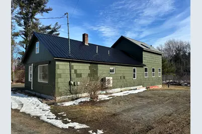 31 Hancock Street, Dover Foxcroft, ME 04426 - Photo 2