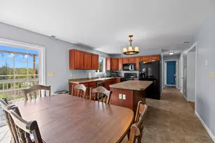24 Highland Park Rd, Boothbay Harbor, ME 04538 - Photo 6
