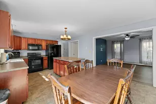 24 Highland Park Rd, Boothbay Harbor, ME 04538 - Photo 8