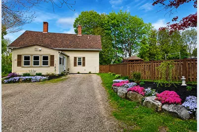 10 Danforth Street, Wiscasset, ME 04578 - Photo 2