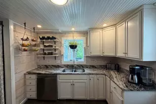 10 Danforth St, Wiscasset, ME 04578 - Photo 12