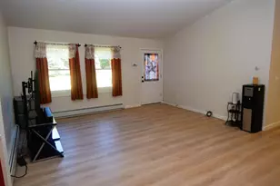 423 E River Rd, Skowhegan, ME 04976 - Photo 10