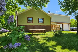 662 Temple Rd, Farmington, ME 04938 - Photo 1