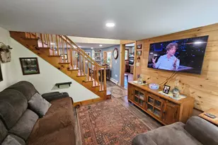 662 Temple Rd, Farmington, ME 04938 - Photo 12