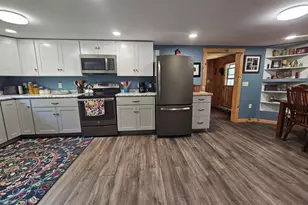 662 Temple Rd, Farmington, ME 04938 - Photo 4