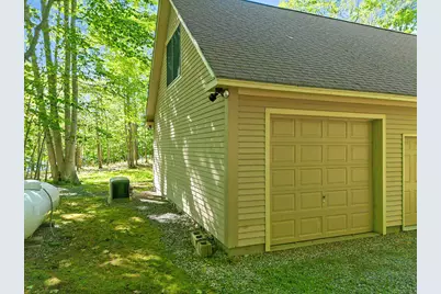 87 Memorial Drive, Winthrop, ME 04364 - Photo 8