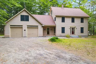 87 Memorial Dr, Winthrop, ME 04364 - Photo 1